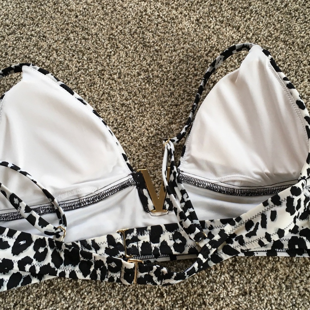 Victoria's Secret Black and White Leopard Print Bikini Set - Picture 5 of 7
